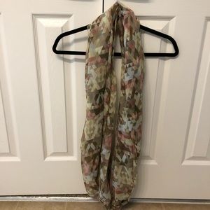 Infinity scarf! Great used condition